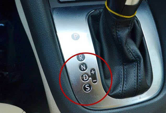 自动挡字母代表什么