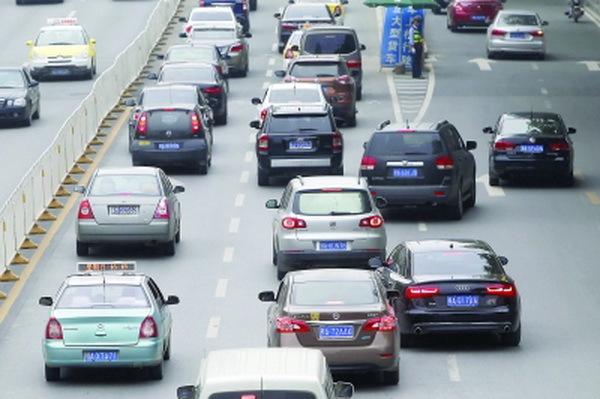 五洲驾校科目三 变道看起来容易做起来难